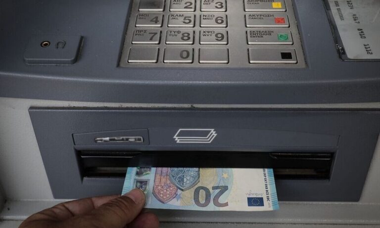 Η Καθαρά Δευτέρα φέρνει ανατροπές σε συντάξεις και επιδόματα – Τι θα γίνει με τις πληρωμές Μαρτίου