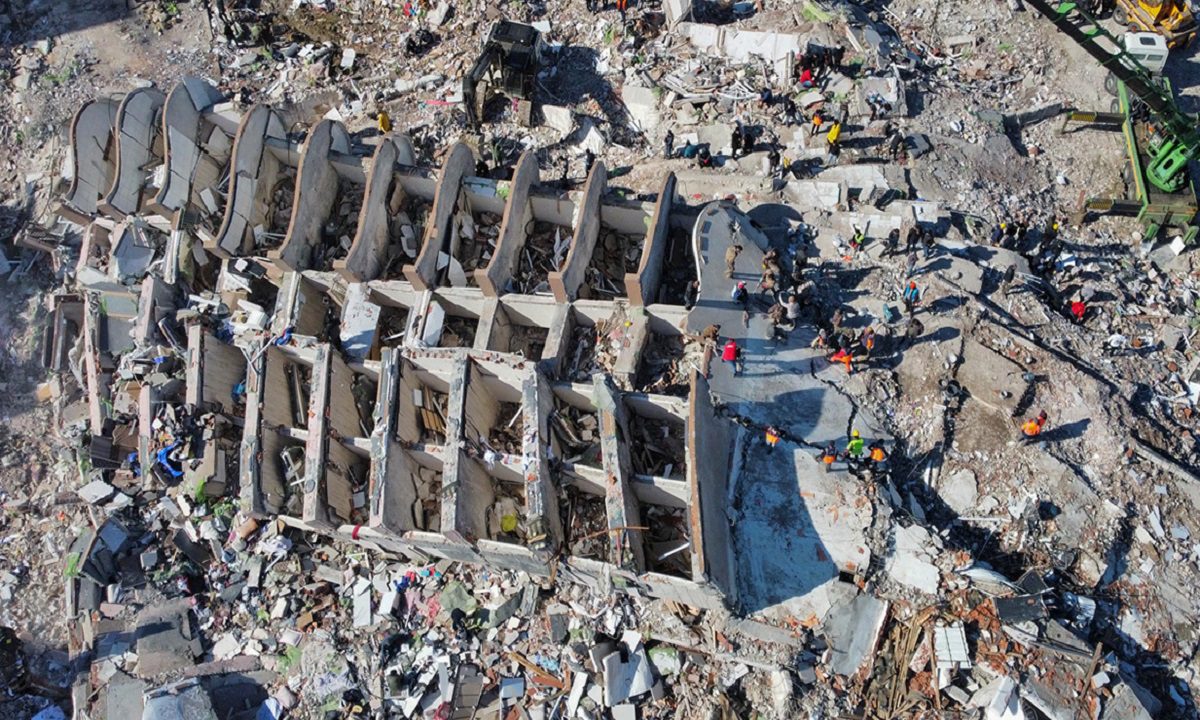 Τουρκία: Μετά τους σεισμούς έρχονται ο τέτανος και τα ποντίκια