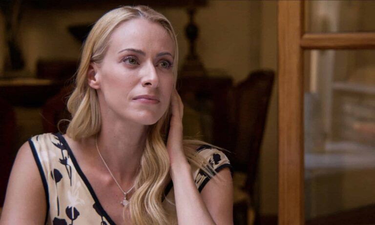 Παγιδευμένοι επόμενα επεισόδια: Ζητά απο την Δώρα να κάνει έκτρωση