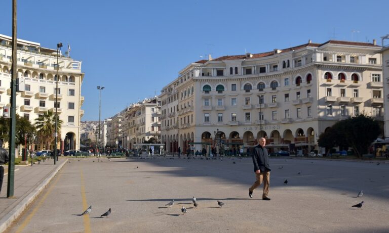 Καιρός: Η άνοιξη καλά κρατεί – Υψηλές θερμοκρασίες και ηλιοφάνεια την Κυριακή (26/3)