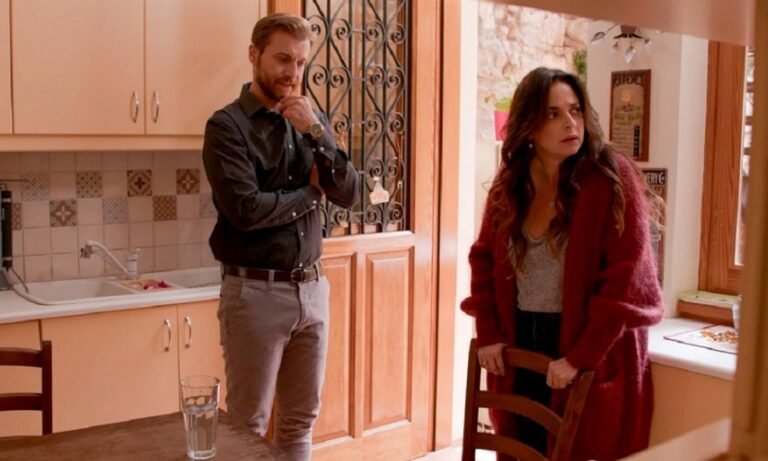 Παγιδευμένοι επόμενα επεισόδια: Ποιος είναι ο πατέρας του παιδιού της Δώρας