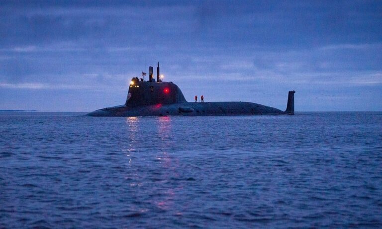 Ρωσικά πυρηνικά υποβρύχια στις ακτές των ΗΠΑ – Χρησιμοποιούν τακτικές από τον ψυχρό πόλεμο οι Ρώσοι