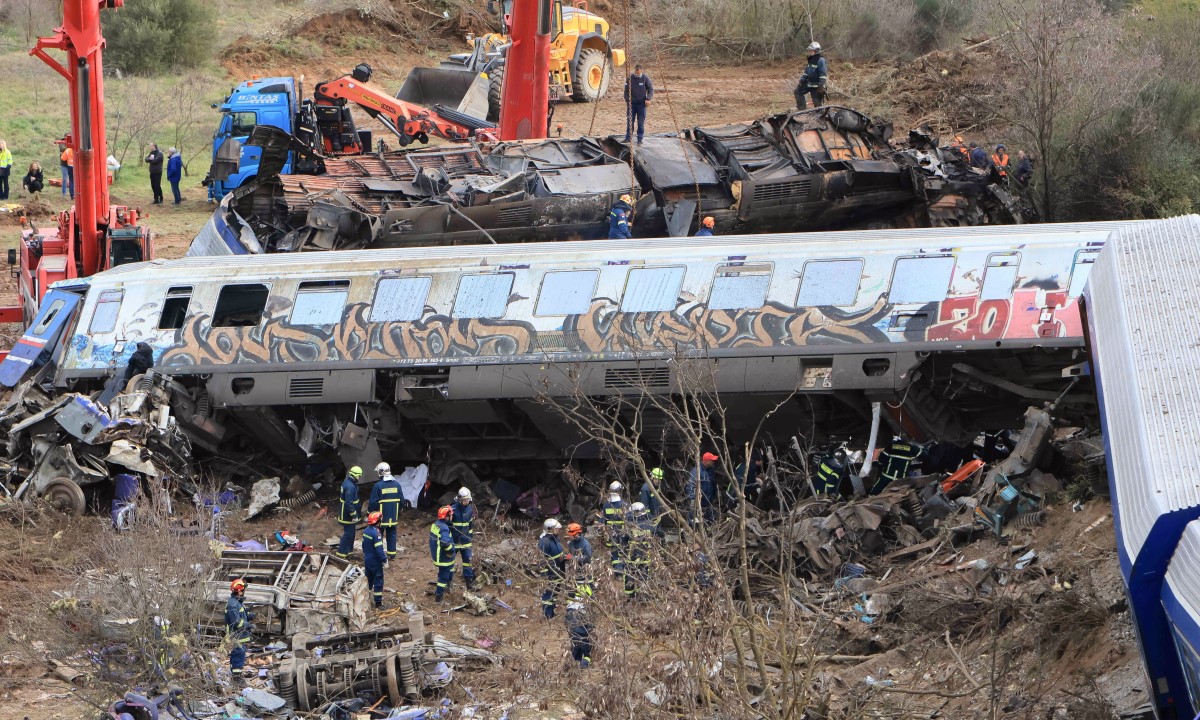 Τραγωδία στα Τέμπη: «Πάμε κι όπου βγει» φωνάζει η Ελλάδα επί αιώνες – Ντροπή σας!