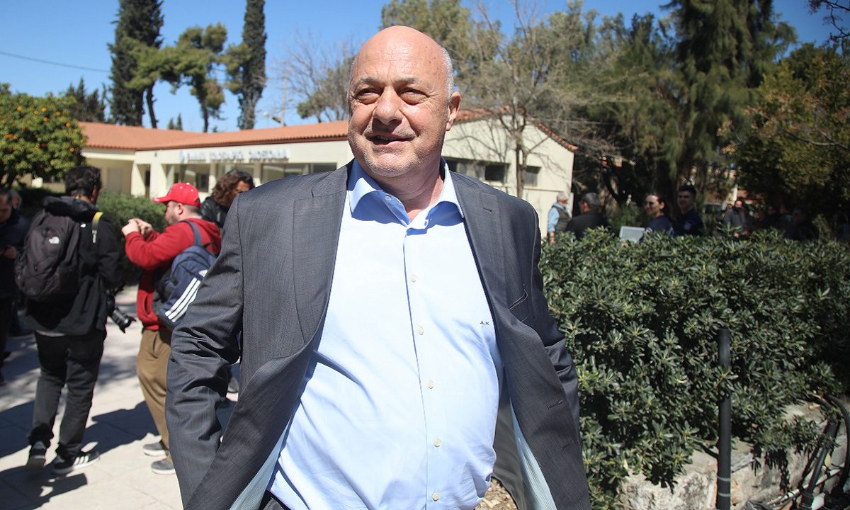 Αχιλλέας Μπέος: Από τα φιλικά στην ανώμαλη προσγείωση