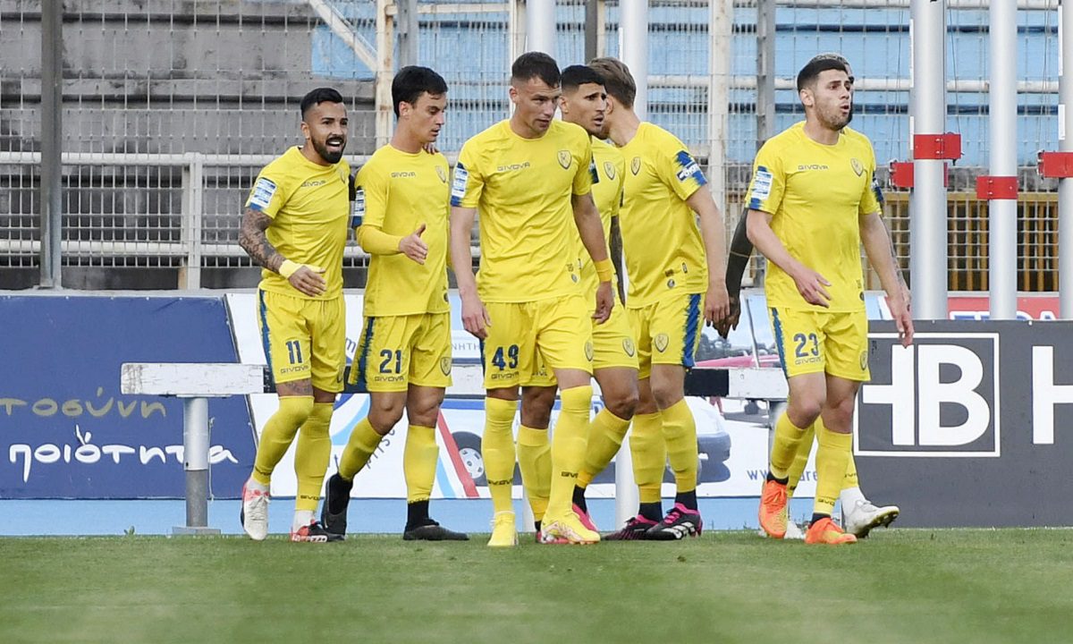 Super League νέα (26/4): Χαμός με Αναστασίου και παίκτες – Το όπλο του Ιωνικού και ποιος έχασε πόντους στη Λαμία