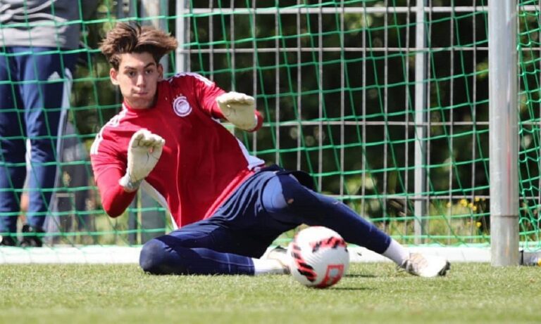 Βρήκε τον επόμενο Τζολάκη ο Ολυμπιακός – Αυτός εντυπωσιάζει