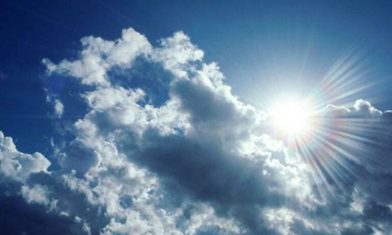 Βελτιωμένος καιρός τη Δευτέρα (24/4) με άνοδο της θερμοκρασίας – Οι περιοχές που θα έχουμε αστάθεια (vid)