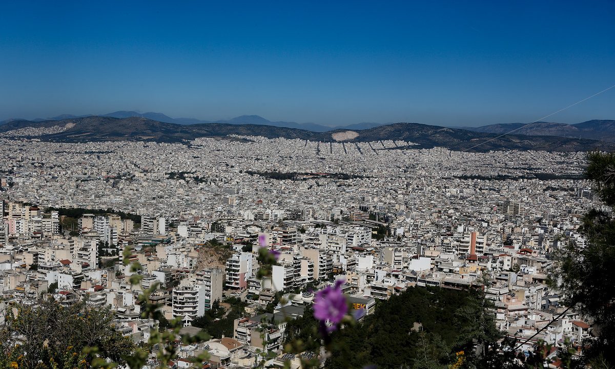 Καιρός: Βελτιωμένο το σκηνικό την Μεγάλη Τετάρτη (12/4) – Πού μπορεί να βρέξει