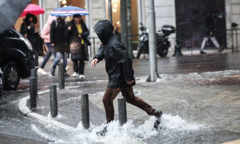 Κακοκαιρία ILINA: Καιρός με Βροχές, καταιγίδες, χαλαζοπτώσεις, μέχρι και χιόνια την Τρίτη (4/4)! (vid)