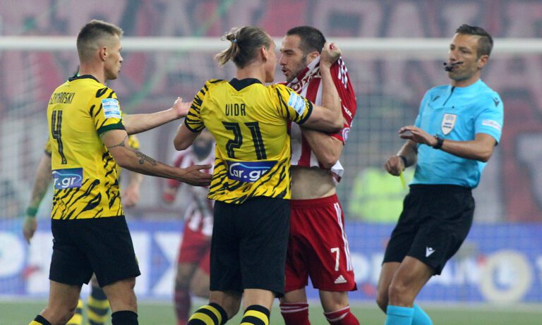 Έλεγχος Διαιτησίας: Βαρύ» όνομα λόγω καταγωγής (Ιταλία) και κατηγορίας (elite), αλλά «ελαφρύς» στα  σφυρίγματα του ο Μάσα!