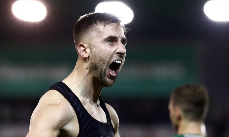 Παναθηναϊκός – Ολυμπιακός: Τραγικό λάθος ο Παπασταθόπουλος, ο Σπόραρ ανοίγει το σκορ