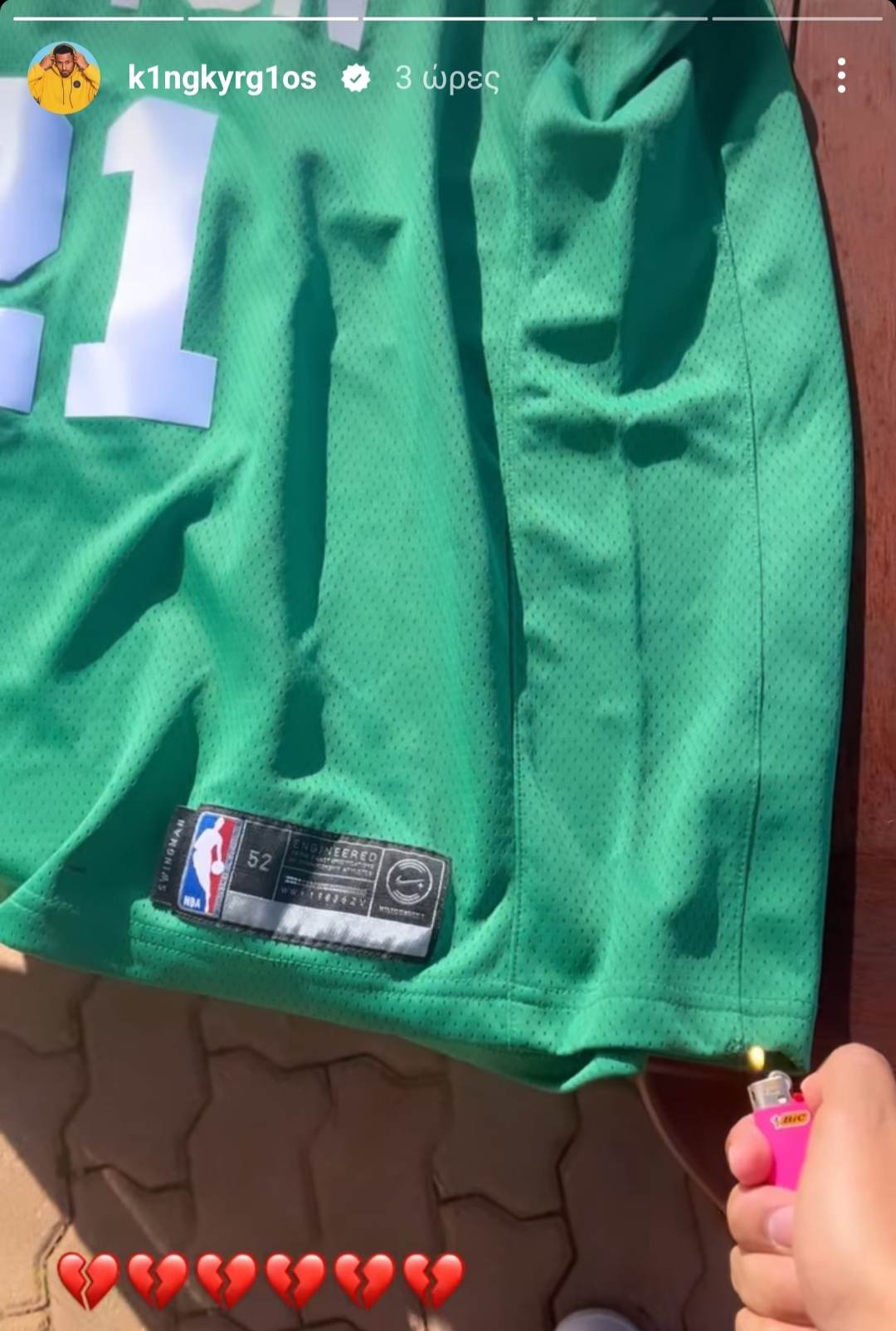 Έκαψε τη φανέλα των Μπόστον Σέλτικς ο Κύργιος μετά τον αποκλεισμό από τους Χιτ!