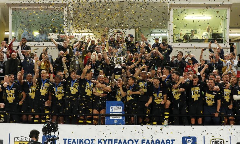 Η ΑΕΚ πήρε το πιο μάγκικο Κύπελλο στην ιστορία της