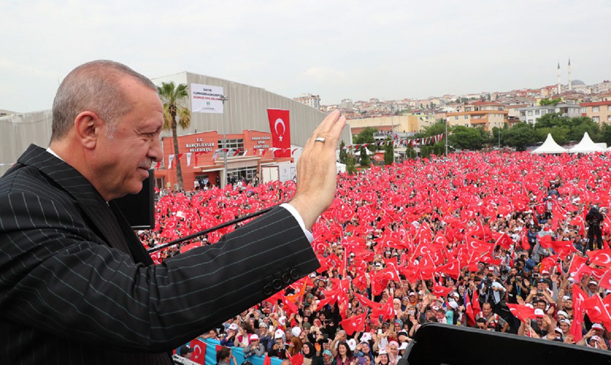 Σήμερα η μεγάλη προεκλογική συγκέντρωση του Ερντογάν στην Κωνσταντινούπολη - Όλα όσα θα δούμε από τον Τούρκο πρόεδρο.
