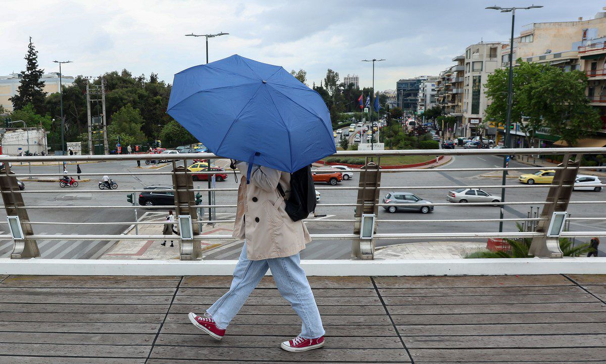 Καιρός: Συνεχίζονται οι βροχοπτώσεις – Ενισχυμένοι άνεμοι στο Αιγαίο