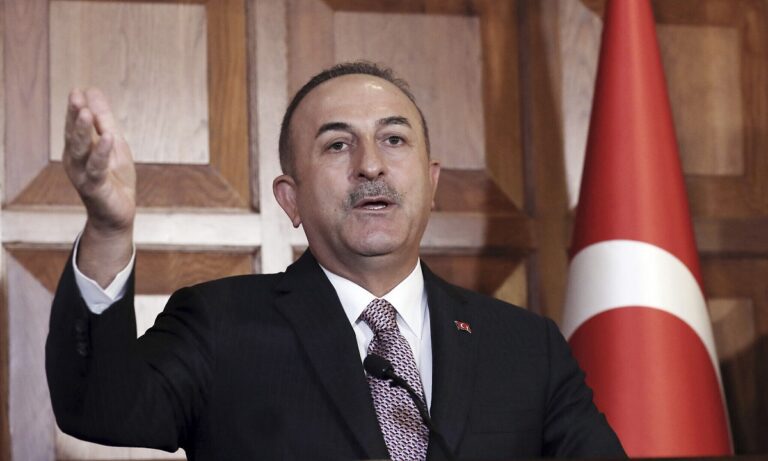 Τουρκία: Πυρ και μανία ο Τσαβούσογλου μετά το ράπισμα από τον Economist – Στο στόχαστρο το Αιγαίο!