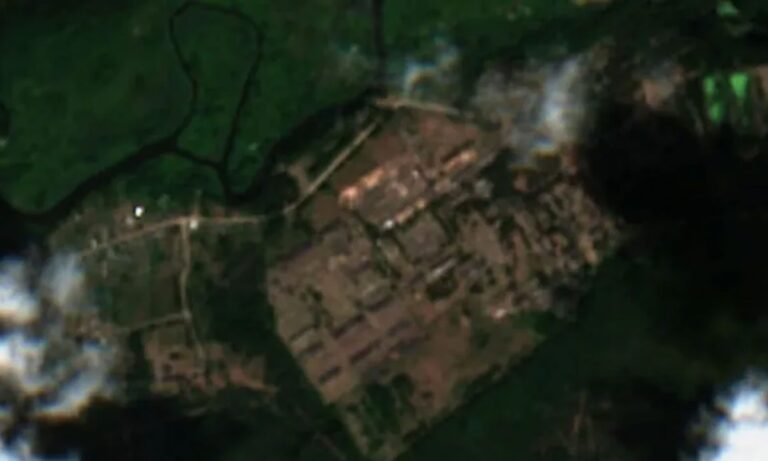 Ο Πριγκόζιν τακτοποιείται στην Λευκορωσία. Δορυφορικές φωτογραφίες δείχνουν τη βάση