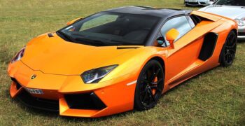 Lamborghini_Aventador_LP700-4_Orange-Floyd-Mayweather-jet-airplane-hypercar-supercar-50million-dollars-ekatommyriouchos-pamploutos-pigmachos-box-ufc