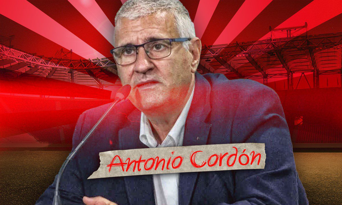 Ο Αντόνιο Κορδόν έχει δείξει στους ανθρώπους της ΠΑΕ Ολυμπιακός, πως δεν πετάει καμία λίστα, ακόμα και αυτές που προϋπήρχαν.