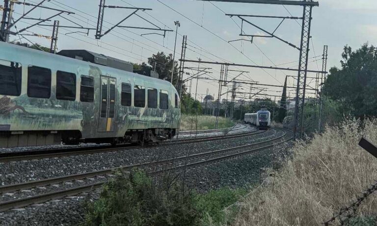 Λάρισα: Δύο τρένα στην ίδια γραμμή με αντίθετη φορά – Λήξη συναγερμού