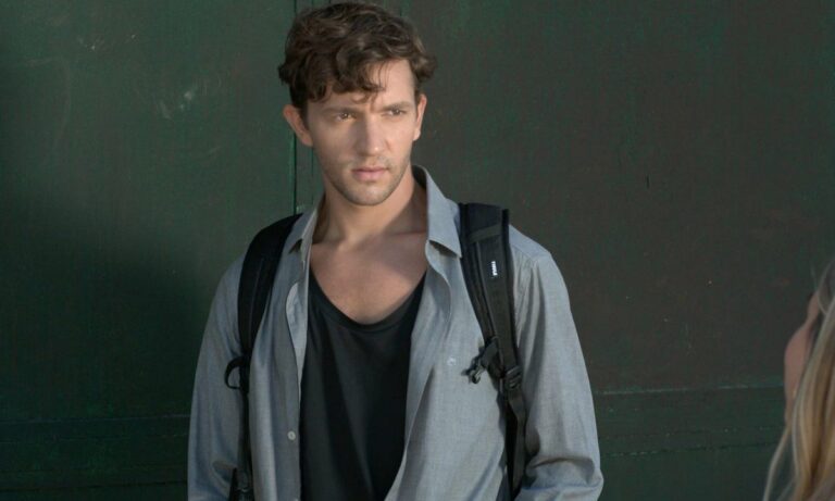 Μαύρο Ρόδο επόμενα επεισόδια: Ο Πέτρος φιλάει τη Νατάσα!