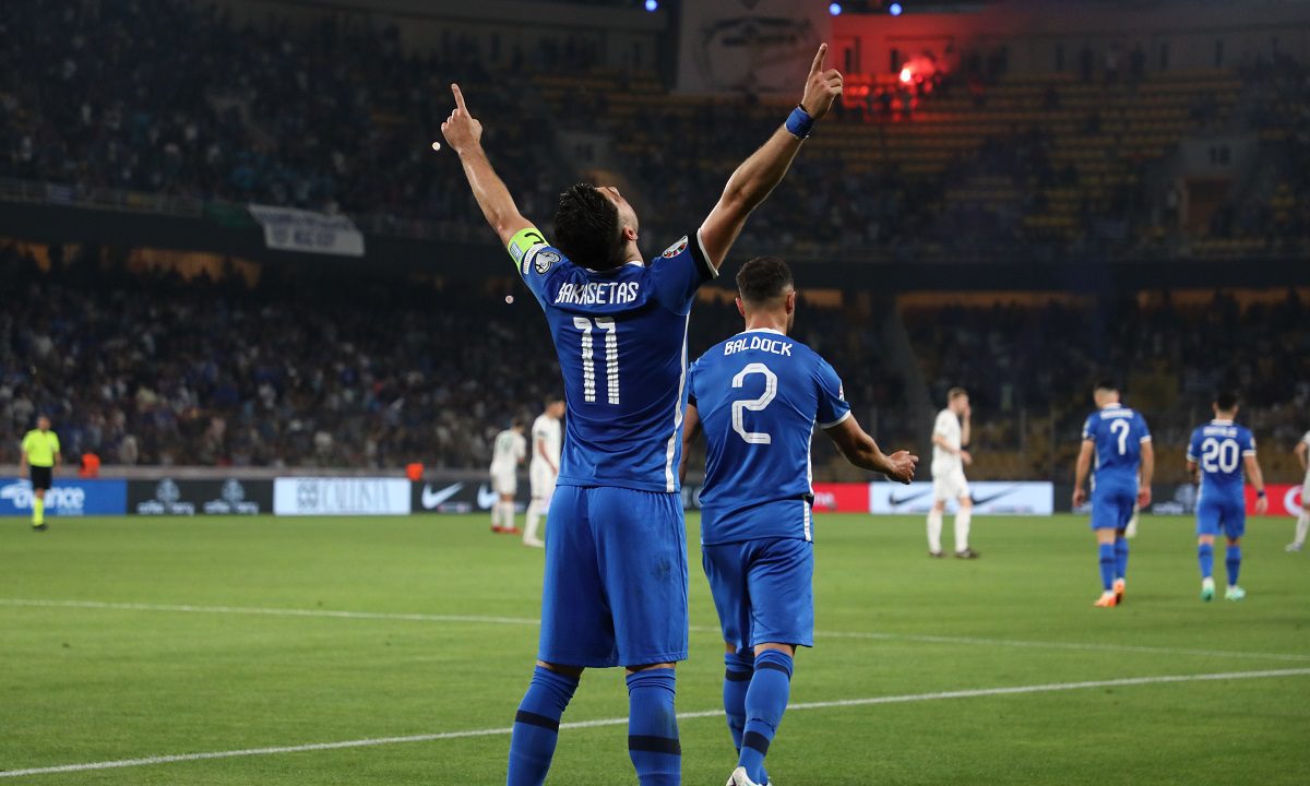 Ελλάδα – Ιρλανδία: Ο Μπακασέτας άνοιξε το σκορ με πέναλτι (vid)