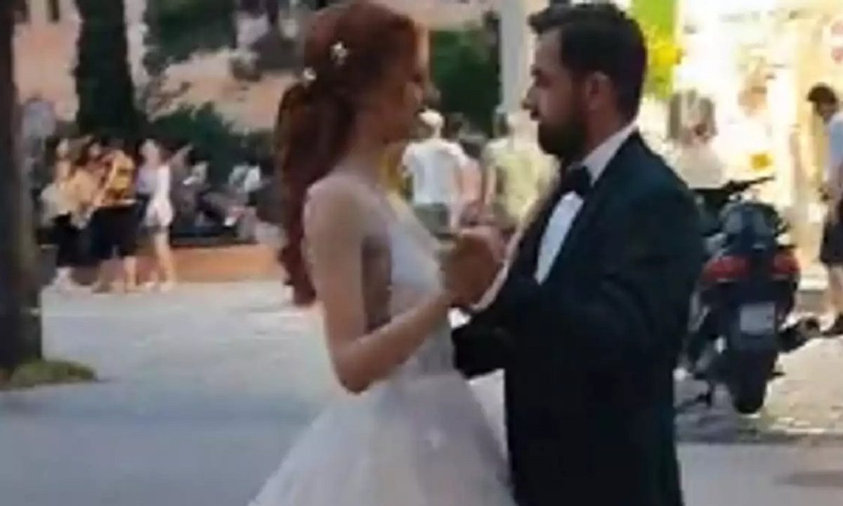 Θεσσαλονίκη: Γαμήλια φωτογράφιση στην Τσιμισκή – Γαμπρός και νύφη γίνονται viral
