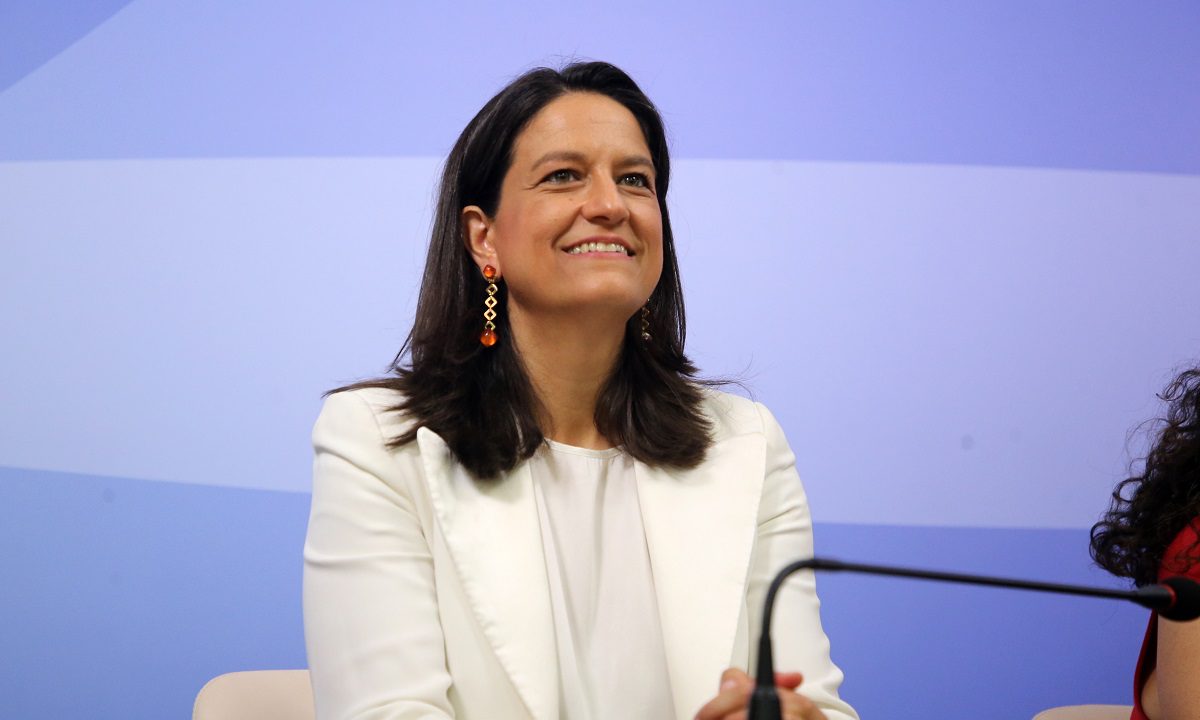 Στο Οίτυλο της Μάνης θα περάσει τις διακοπές της η Νίκη Κεραμέως