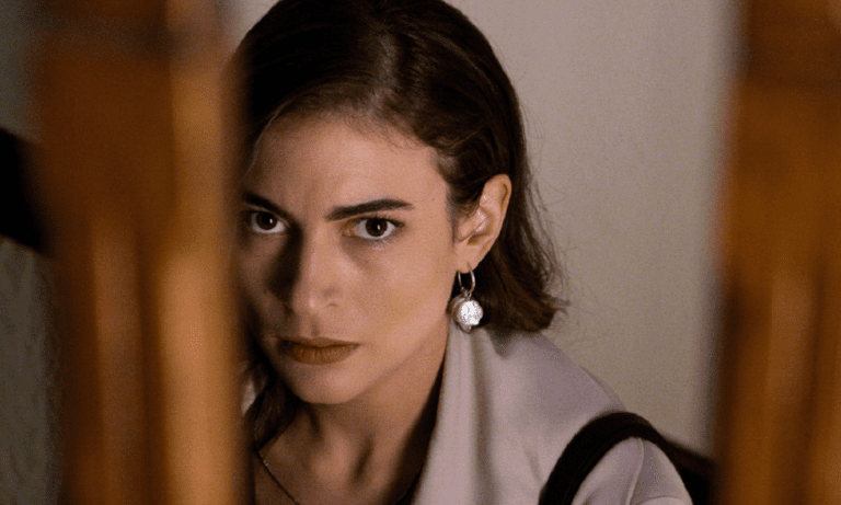 Παγιδευμένοι επόμενα επεισόδια: Η Άννα καταρρέει στην προανάκριση