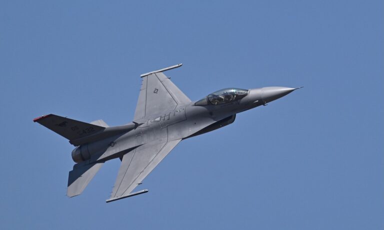 Ηχηρό μήνυμα από το ελληνοαμερικανικό Ινστιτούτο – «Ανησυχία για την πρόθεση Μπάιντεν να δώσει F–16 στην Τουρκία»