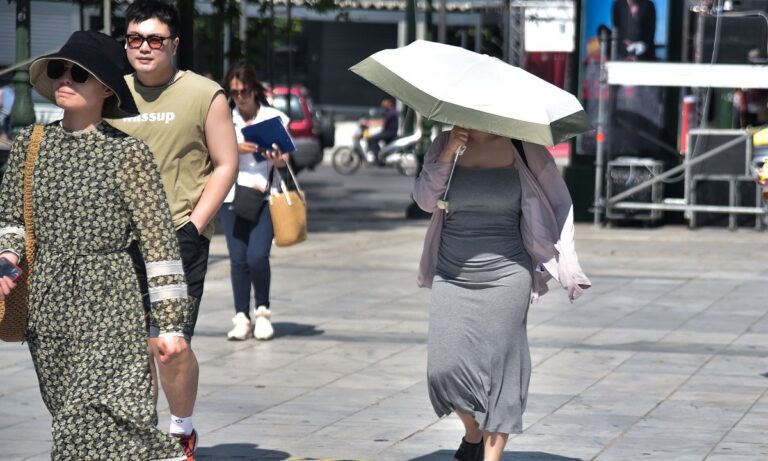 Καιρός: Έρχεται το πιο θερμό Σαββατοκύριακο του καλοκαιριού – Κρούουν τον κώδωνα του κινδύνου οι ειδικοί