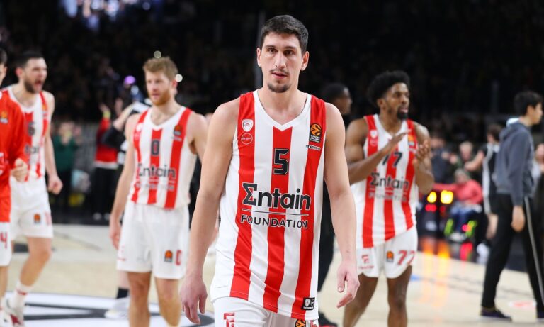 Δεν θα γίνει νέος Σλούκας ο Λαρεντζάκης – Νέο συμβόλαιο με Ολυμπιακό!