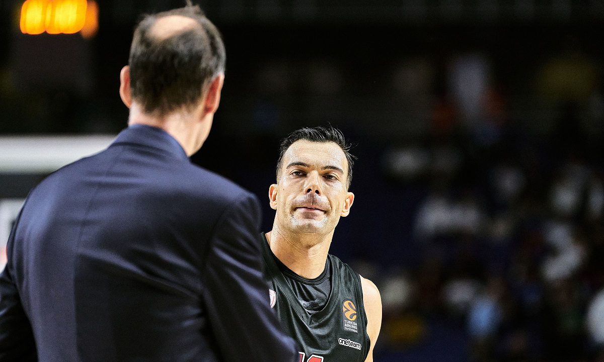 Ο Σλούκας είπε αντίο στον Ολυμπιακό με απίστευτες αιχμές για τον Μπαρτζώκα