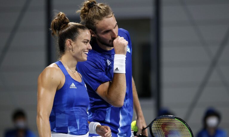 Wimbledon: Τι ώρα κάνουν πρεμιέρα την Τρίτη (4/7) ο Στέφανος Τσιτσιπάς και η Μαρία Σάκκαρη