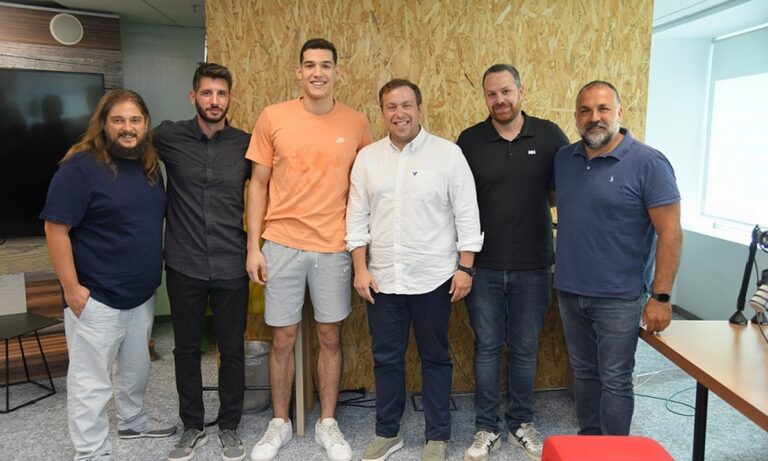 Ο Βαγγέλης Ζούγρης στο «Εντός Έδρας» των OPAP Podcasts