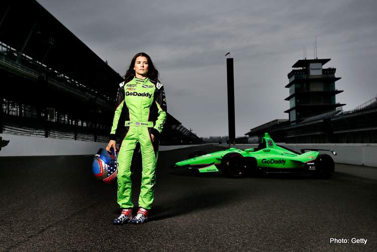 Danica Patrick είναι σημαντικό να υπάρξουν γυναίκες οδηγοί στην F1