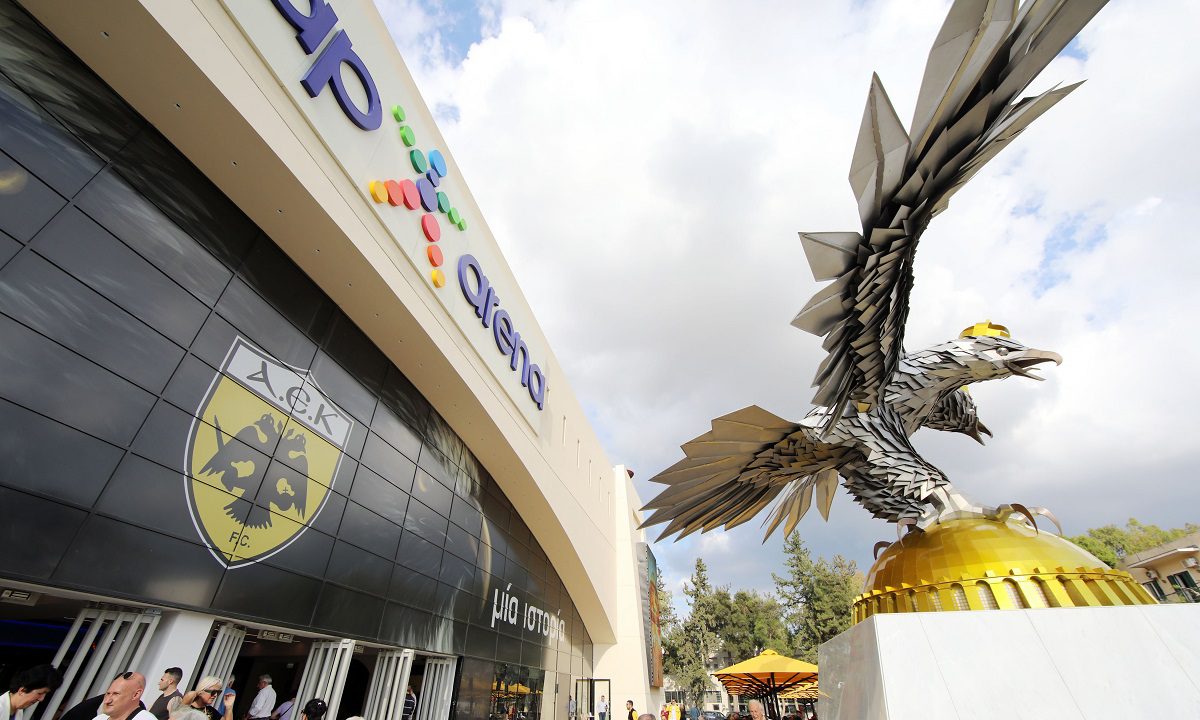 Στον αέρα το ΑΕΚ – Ντιναμό Ζάγκρεμπ μετά την τραγωδία με το θάνατο του φιλάθλου της Ένωσης