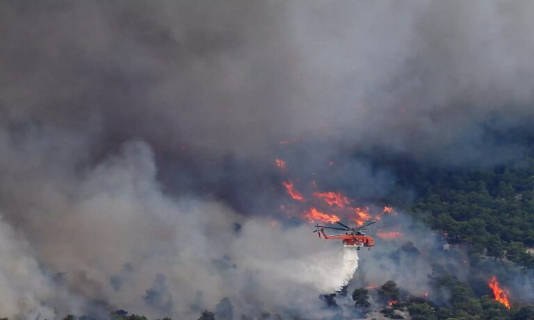 Φωτιά στην Πάρνηθα: Πολύ άσχημα νέα – Μεγάλη αναζωπύρωση στην περιοχή!