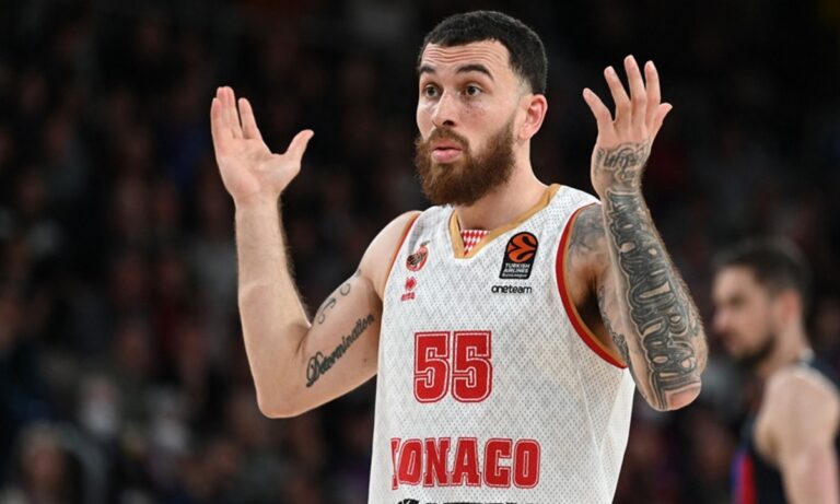 Έντονη φημολογία για Μάικ Τζέιμς και Ολυμπιακό!