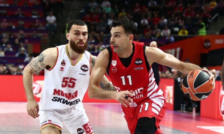 Ο Τζέιμς απάντησε σε σχόλιο για Σλούκα –  Είναι μεγαλύτερος από μένα