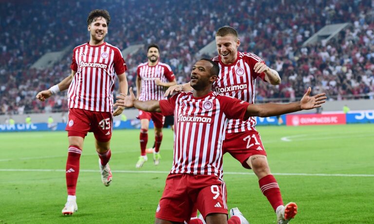 Ντουμπλάρουν τις νίκες Ολυμπιακός και ΠΑΟΚ με Stoiximan Master