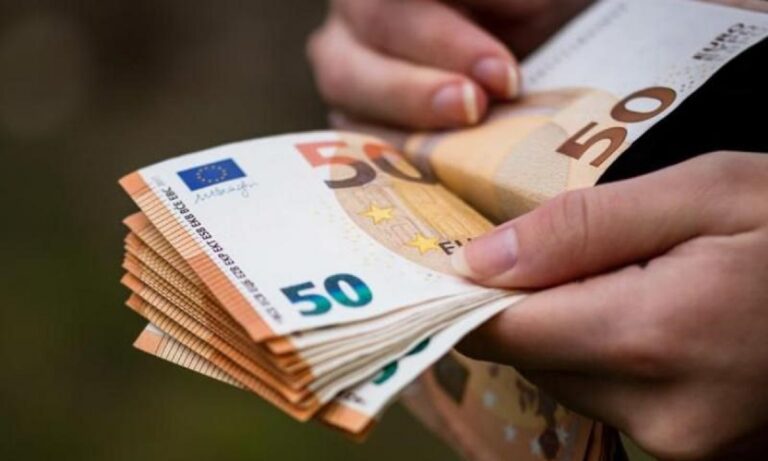 Επίδομα 1000 ευρώ σε ανέργους μέσω voucher κατάργησης - Οι αιτήσεις - Ποιοι το δικαιούνται
