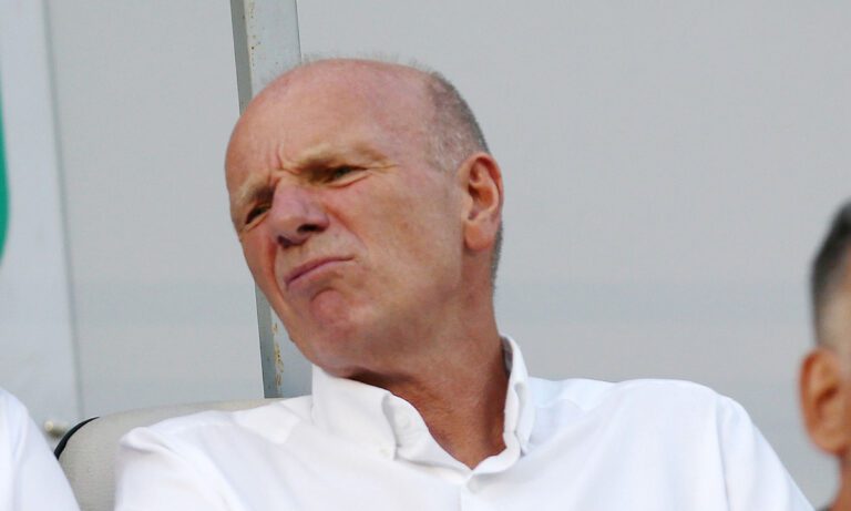 Μπένετ: Αυτός ο διαιτητής τον απογοήτευσε! (vid)