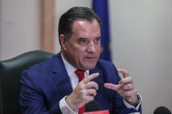 Κοινωνία: Εξωφρενικός Α.Γεωργιάδης: «Φταίει η γεωμορφολογία που πλημμύρισε η Θεσσαλία – Το λέει και το όνομά της ότι μαζεύει νερά»
