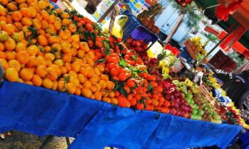 Κοινωνία: Κακοκαιρία Daniel: Επιπτώσεις και στην ακρίβεια – «Φωτιά» οι τιμές σε λαχανικά και φρούτα