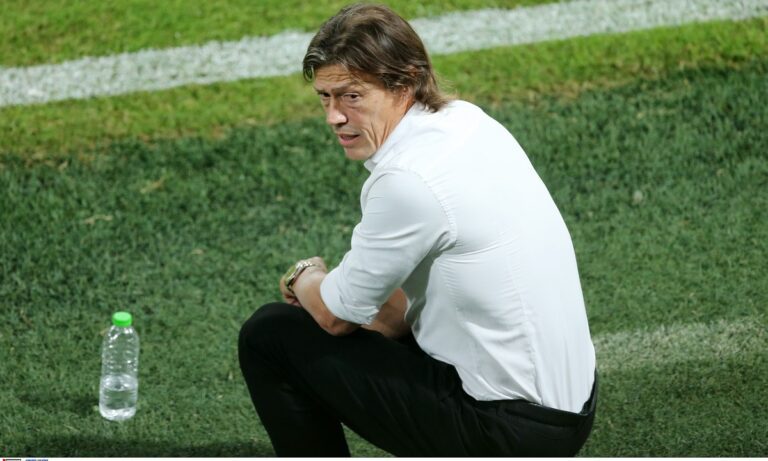 Αυτό εξήρε στους παίκτες του ο Αλμέιδα μετά το 1-1 με τον Άγιαξ (vid)