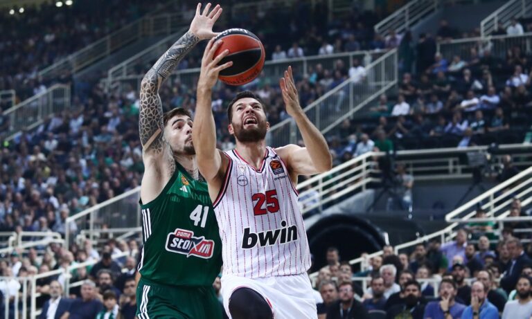 Ο Πίτερς «αποκάλυψε» αρετές…. Βεζένκοφ! Μπορεί να παίζει έτσι και στη συνέχεια;