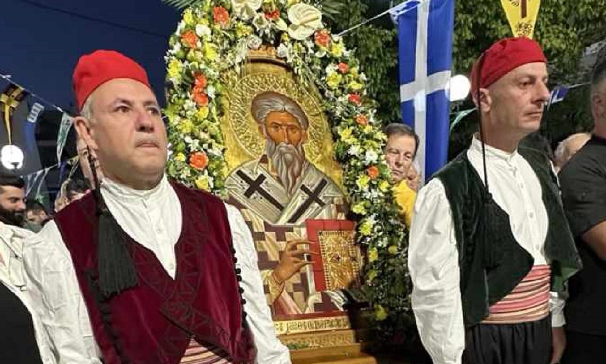 Ανδρέας Βορύλλας: Βιωματική η σχέση του Αγίου Ιεροθέου με τους πολίτες του Περιστερίου