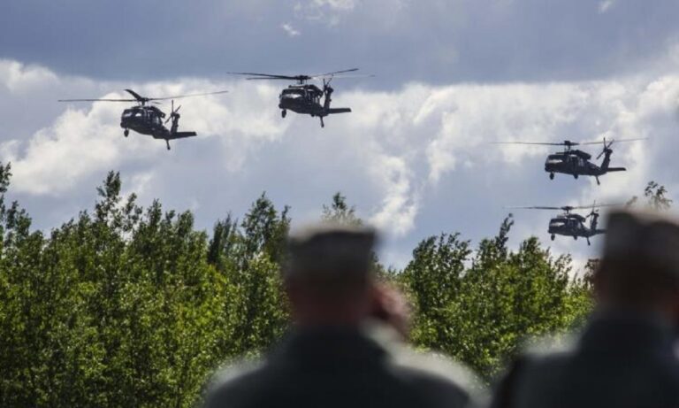 Η Ελλάδα σε συνομιλίες για την αγορά έως και 49 Black Hawks από τη Sikorsky – Πότε παίρνει τα πρώτα