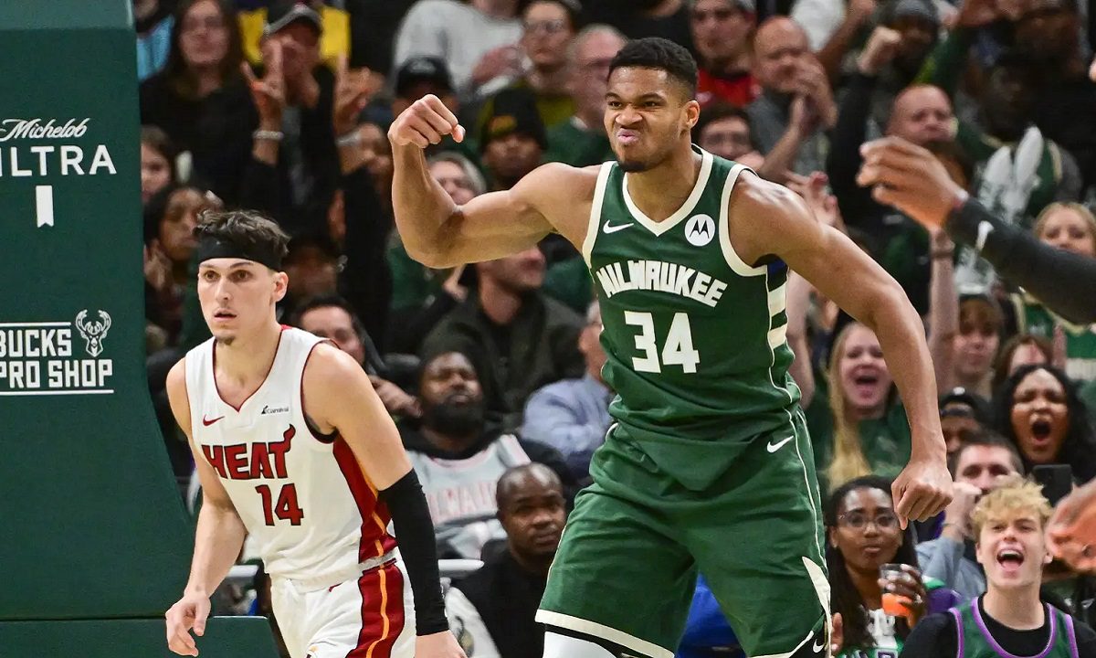 Μιλγουόκι Μπακς: Νίκη κόντρα στους Μαϊάμι Χιτ – Σαρωτικός ο Γιάννης Αντετοκούνμπο!